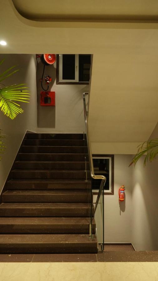 Alaukik Hotel Shirdi Zewnętrze zdjęcie